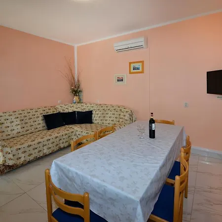 Ella Apartamento Poreč