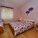 Ella Апартаменти