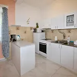 Ella Apartmán *