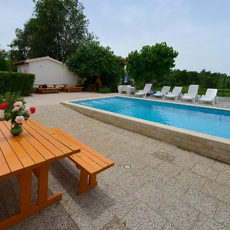 Ella Apartament Poreč