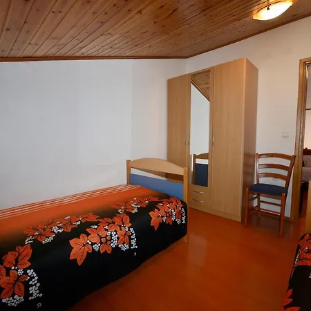 Apartament Ella