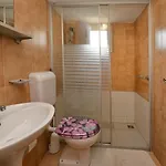 Ella Apartmán